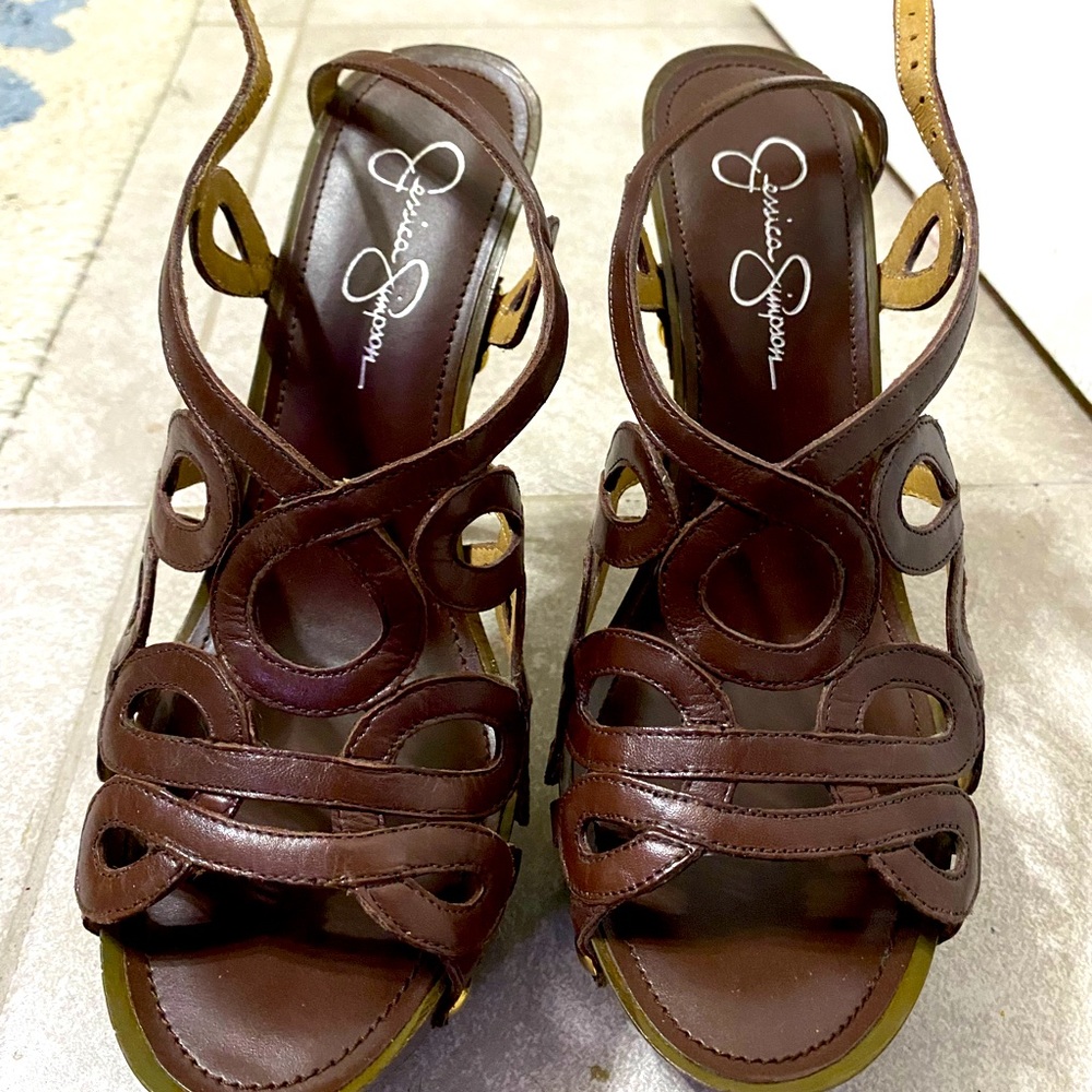 Brown Jessica Simpson high heels. Never worn.